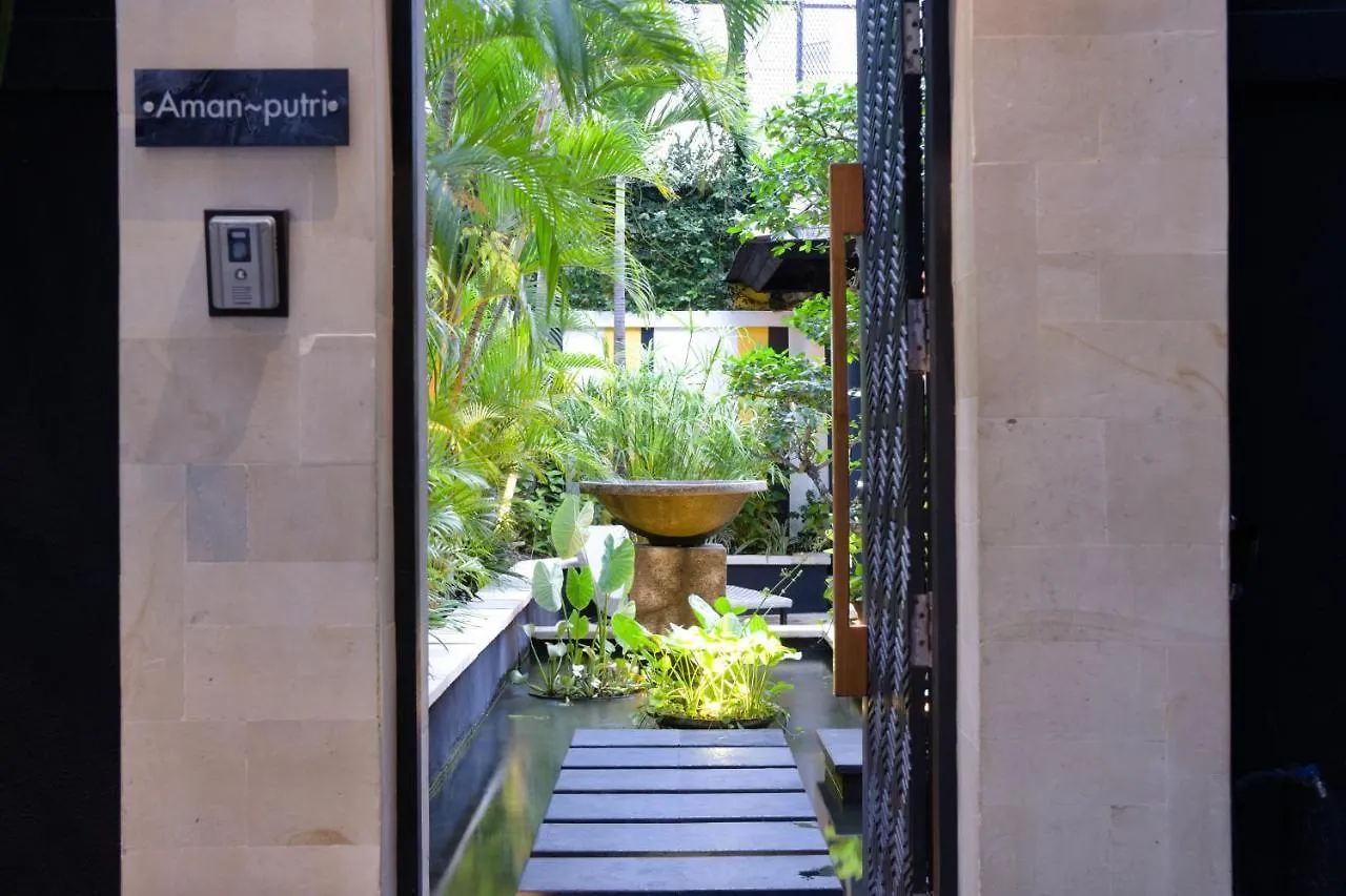 Amanputri Villa Seminyak  0*, Seminyak (Bali)
